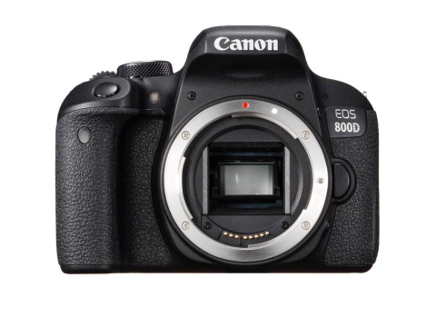 Canon EOS 800D + EF-S 18-135 IS STM.Picture5